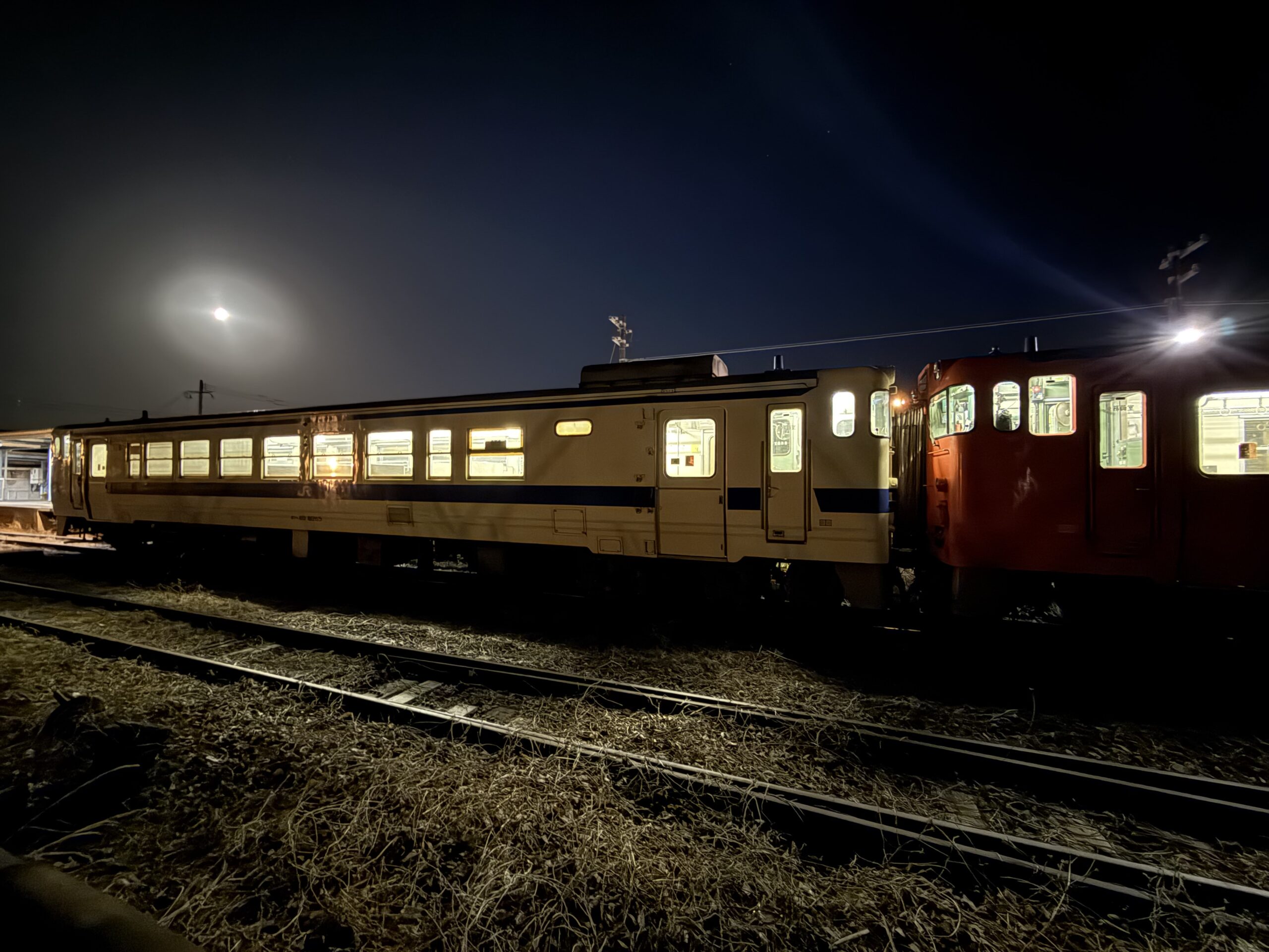 キハ40 8098 8065 志布志駅 月明かり 2両編成 日南線