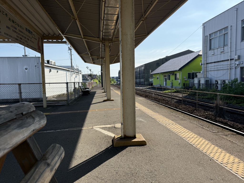 串間駅 ホームからの眺め
