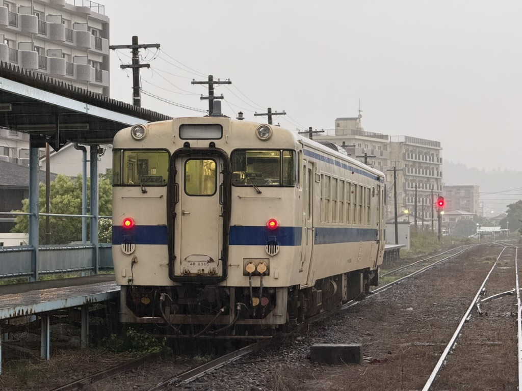 志布志駅 キハ40 8065