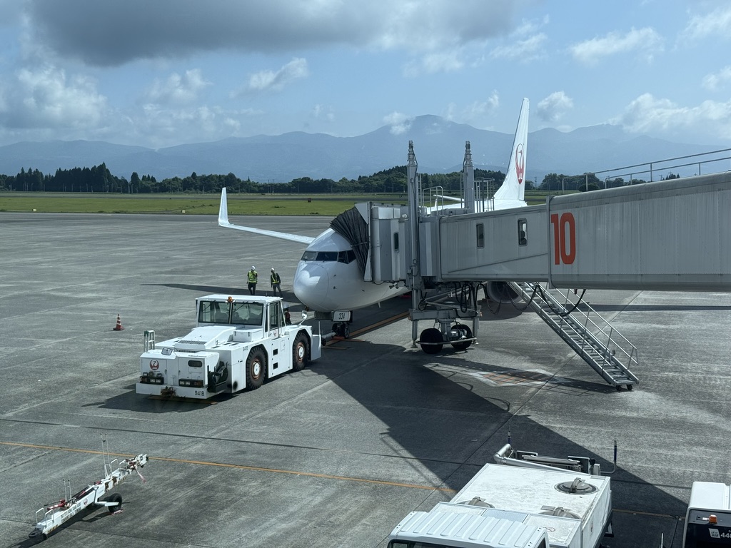 JAL642便