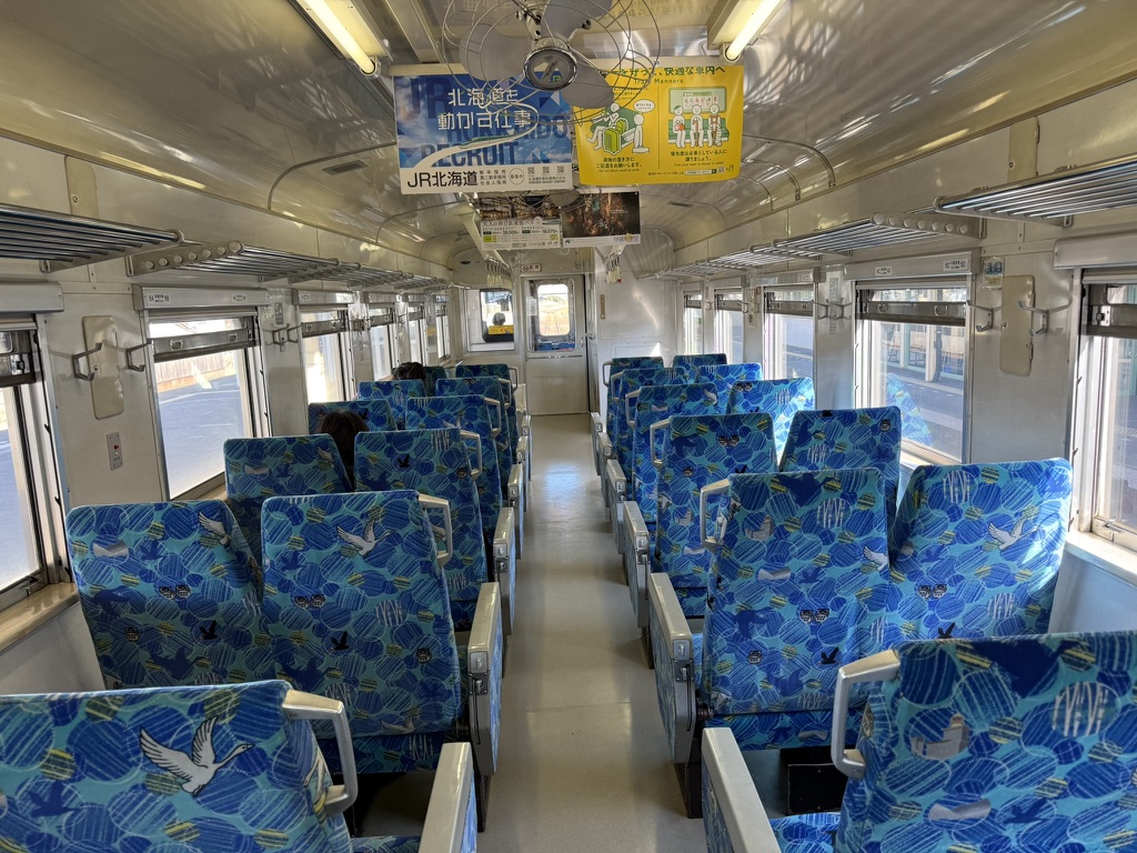 キハ54 516車内