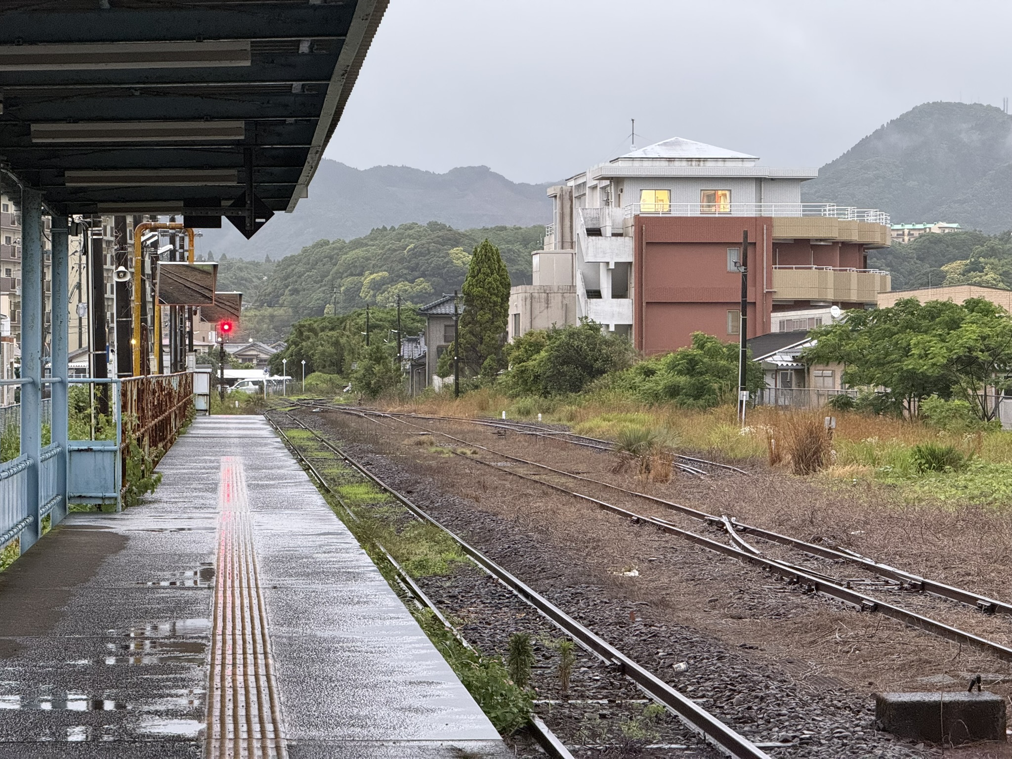 志布志駅 台風6号接近 列車なしの朝