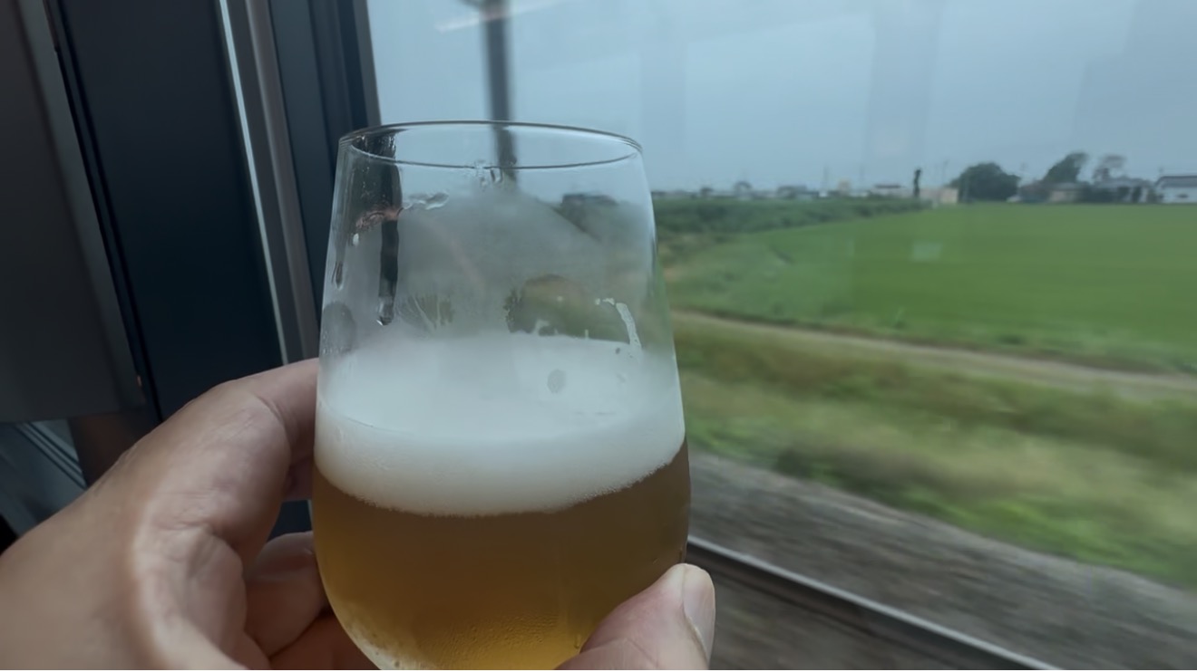 海里車内 グラスビール