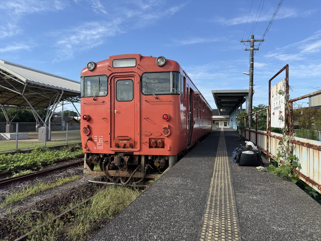 志布志駅　キハ40 8098